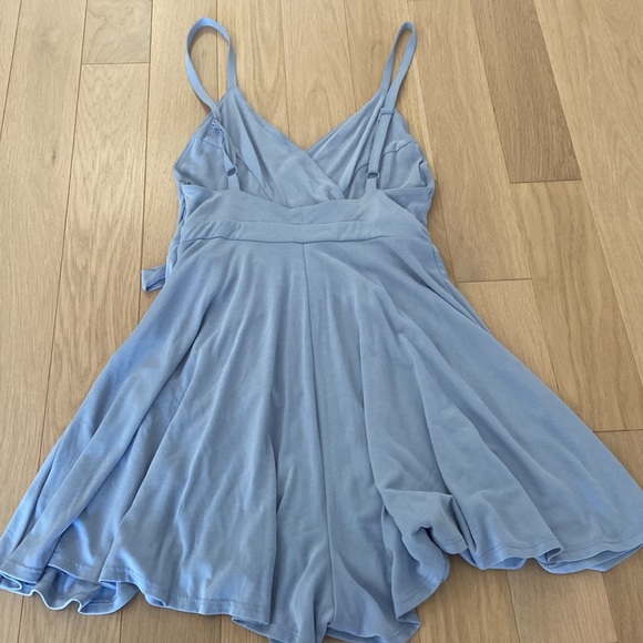 Urban Outfitters light blue flowy romper. Size small. Barely worn. - Picture 3 of 6